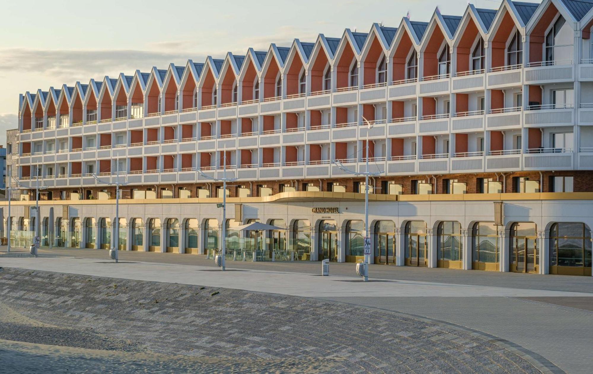 Radisson Blu Grand Hotel & Spa, Malo-Les-Bains Dunkirk ภายนอก รูปภาพ